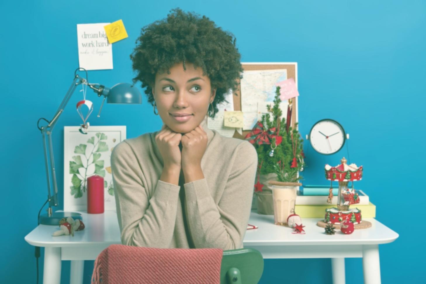 Étudiant travaillant sur des techniques d'audit SEO